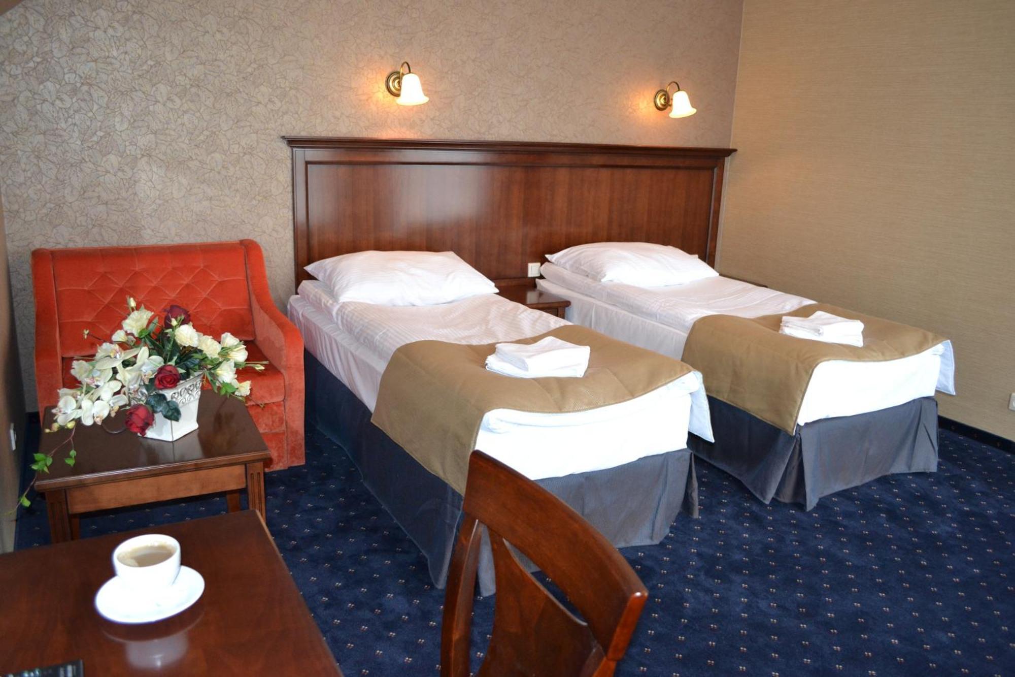 Borowinowy Zdroj Hotel Wellness Spa & Conference Suprasl Bilik gambar